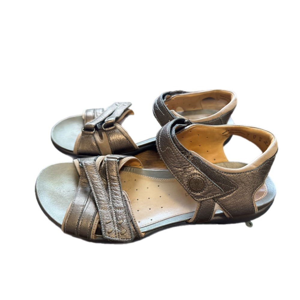 Clarks Unstructured Sandals Women 9.5 Pewter Metallic Leather Excellent 26105777 - Picture 3 of 11